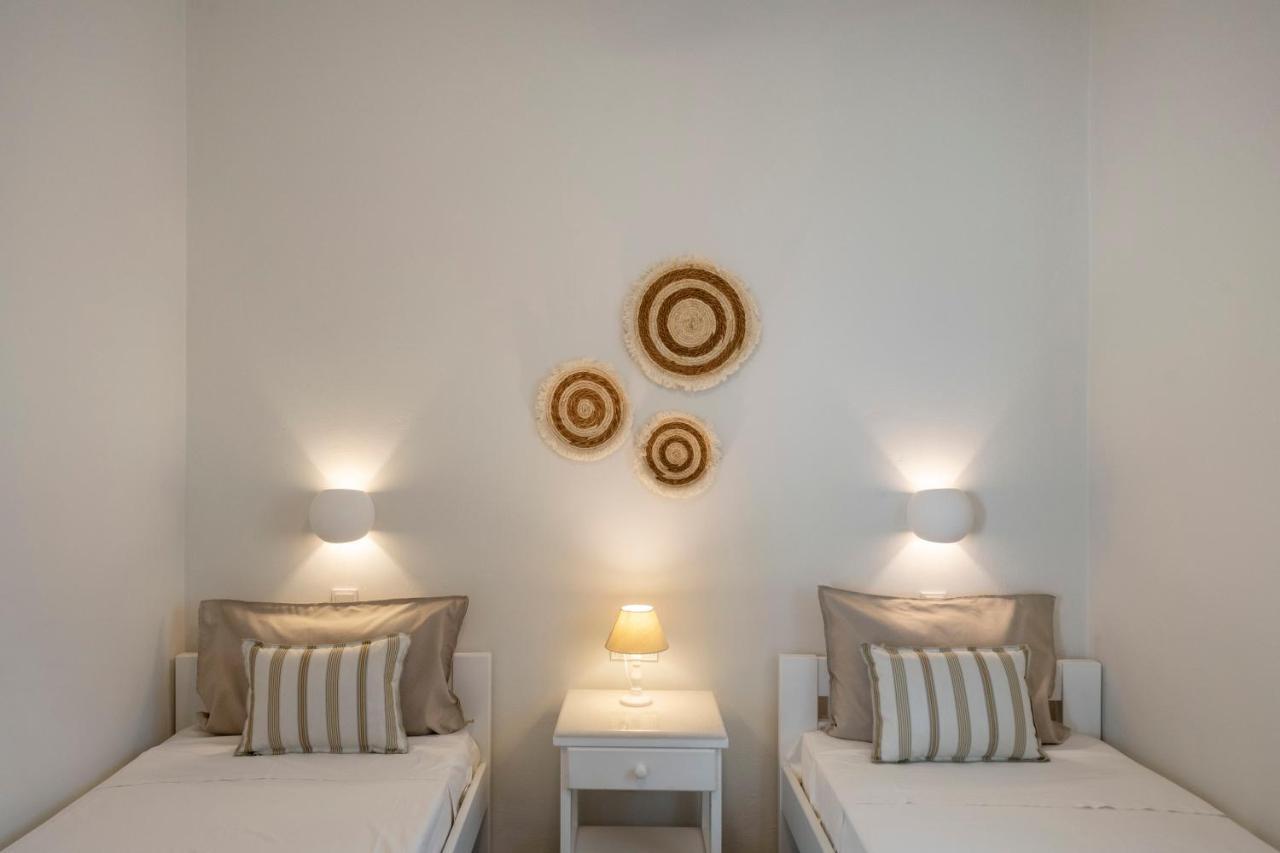 Sunrise Luxury Apartments & Suites Antiparos Town Екстериор снимка